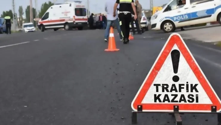 Kurban Bayramı tatilinin ilk 3 gününde trafik kazalarında 22 kişi yaşamını yitirdi.