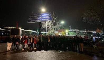 İzmir’de belediye otobüs şoförlerinden iş bırakma eylemi !