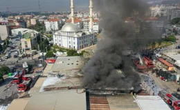 İzmir Bornova sanayi sitesinde yangın!